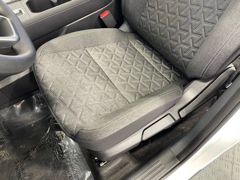New 2026 Nissan Kicks SV w/ SV Premium Package FWD image 14