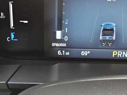 New 2025 Ford Maverick XL w/ Equipment Group 102A image 20