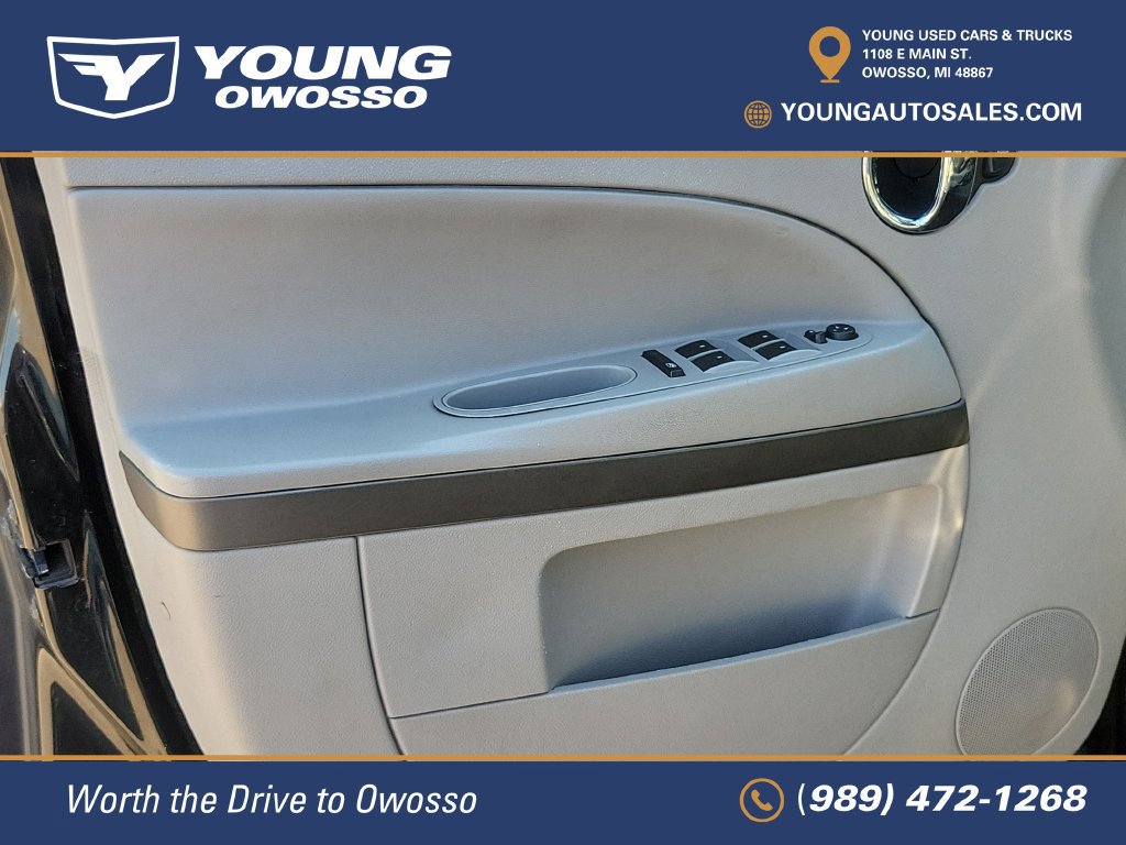 Used 2009 Chevrolet HHR LS FWD image 20