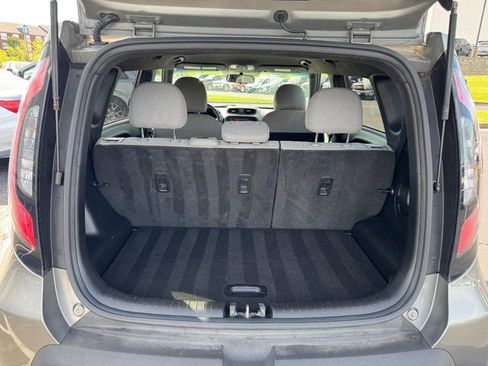 Used 2016 Kia Soul FWD image 6