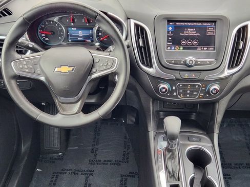 Used 2024 Chevrolet Equinox LT AWD/4WD image 25