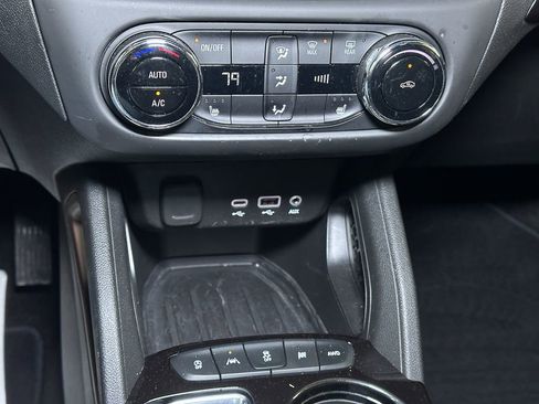 Used 2023 Chevrolet TrailBlazer ACTIV w/ Convenience Package image 37