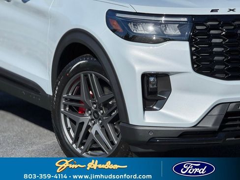 New 2026 Ford Explorer ST w/ Sun And Sound Package image 3