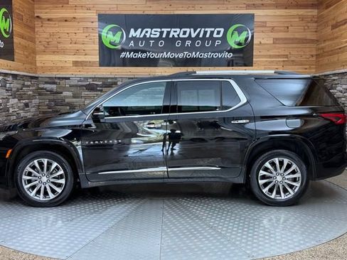 Used 2023 Chevrolet Traverse Premier w/ LPO, Floor Liner Package AWD/4WD image 6
