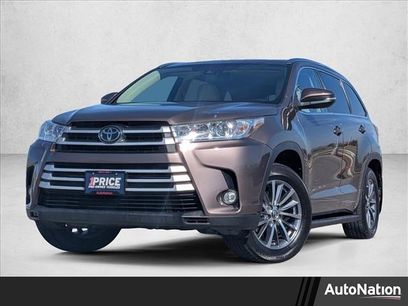 Used 2017 Toyota Highlander XLE