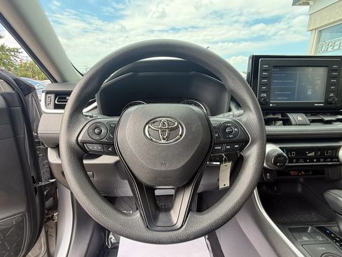 Used 2020 Toyota RAV4 LE w/ All Weather Liner Package AWD/4WD image 15