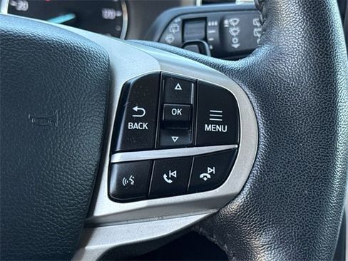 Certified 2021 Ford Explorer XLT w/ Equipment Group 202A image 37