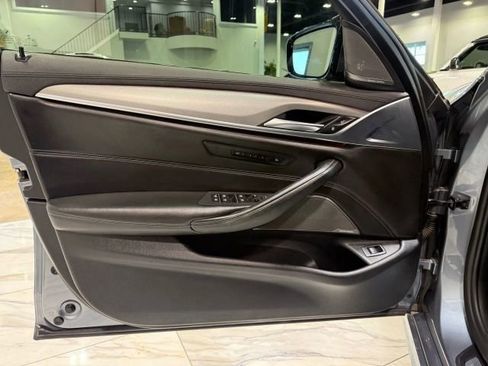 Used 2019 BMW M5 w/ Executive Package image 20