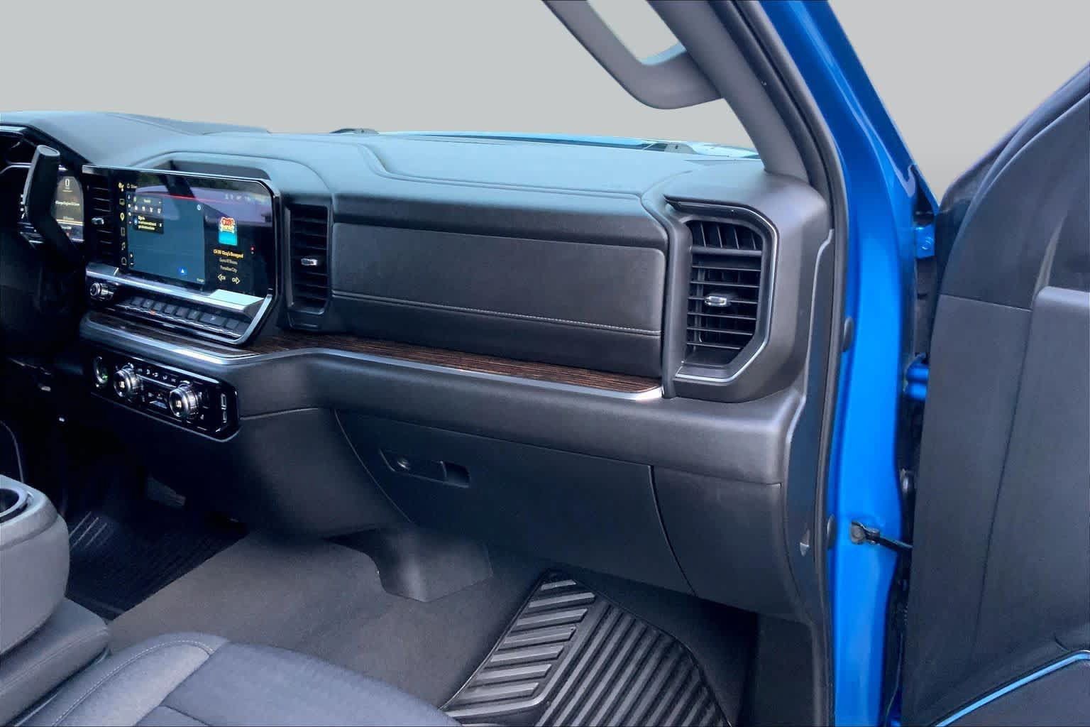 Used 2023 GMC Sierra 1500 Elevation RWD image 18