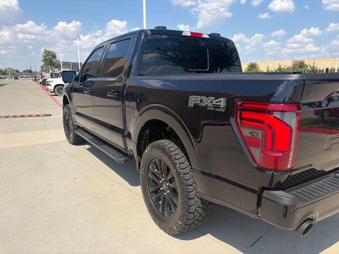 Used 2025 Ford F150 Lariat w/ Equipment Group 501A Mid AWD/4WD image 4