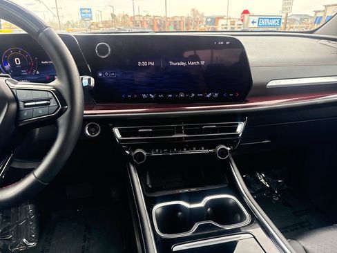 Used 2024 Chevrolet Traverse RS w/ LPO, Floor Liner Package image 17