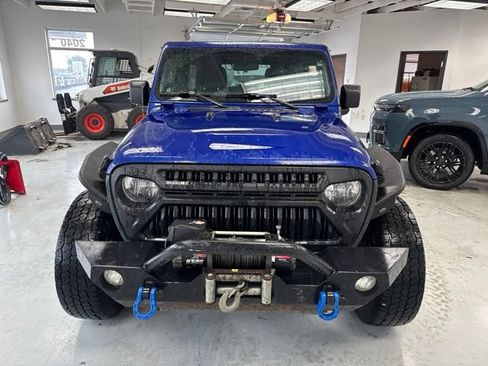 Used 2019 Jeep Wrangler Unlimited Sport S AWD/4WD image 2