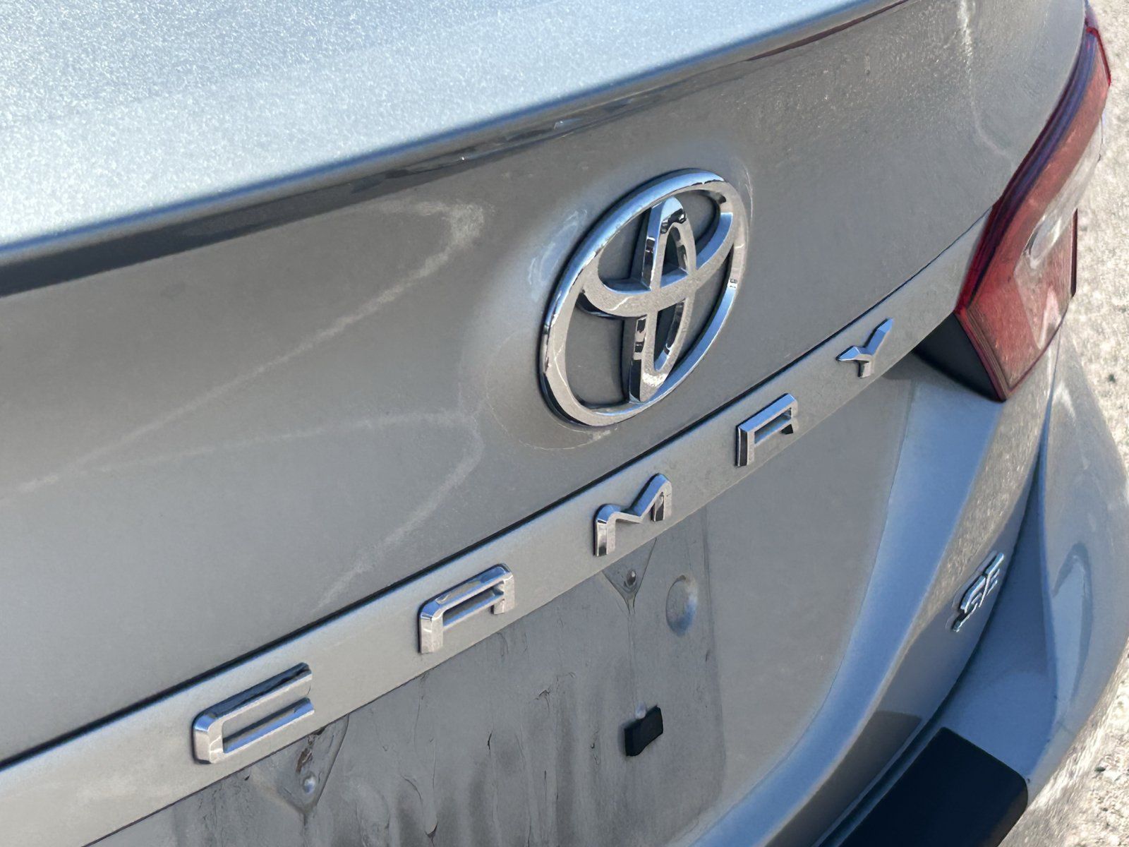 Used 2019 Toyota Camry SE FWD image 10