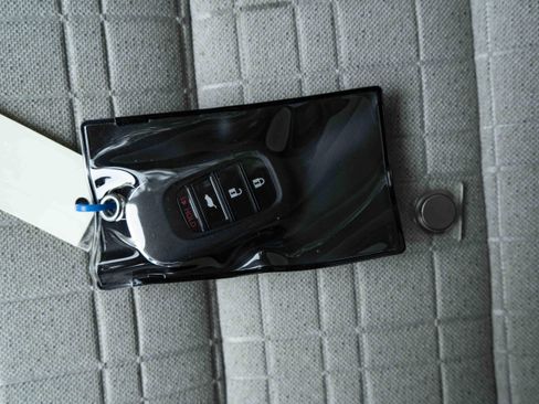 Used 2026 Honda HR-V LX image 44