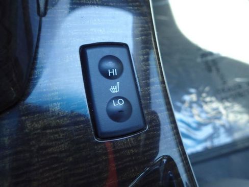 Used 2012 Acura MDX w/ Technology Package AWD/4WD image 25