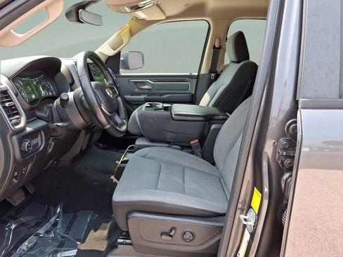 Certified 2019 RAM 1500 Big Horn AWD/4WD image 11