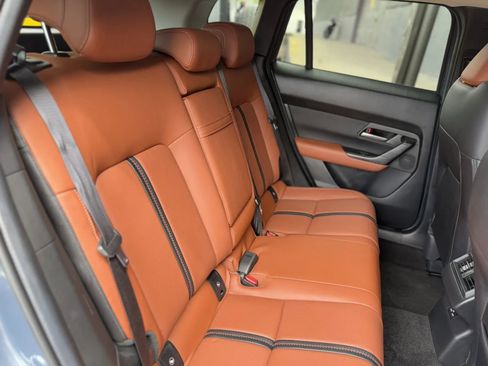 Used 2024 MAZDA CX-50 Meridian Edition w/ Apex Package image 18