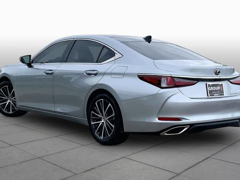 Used 2024 Lexus ES 350 w/ Premium Package FWD image 12