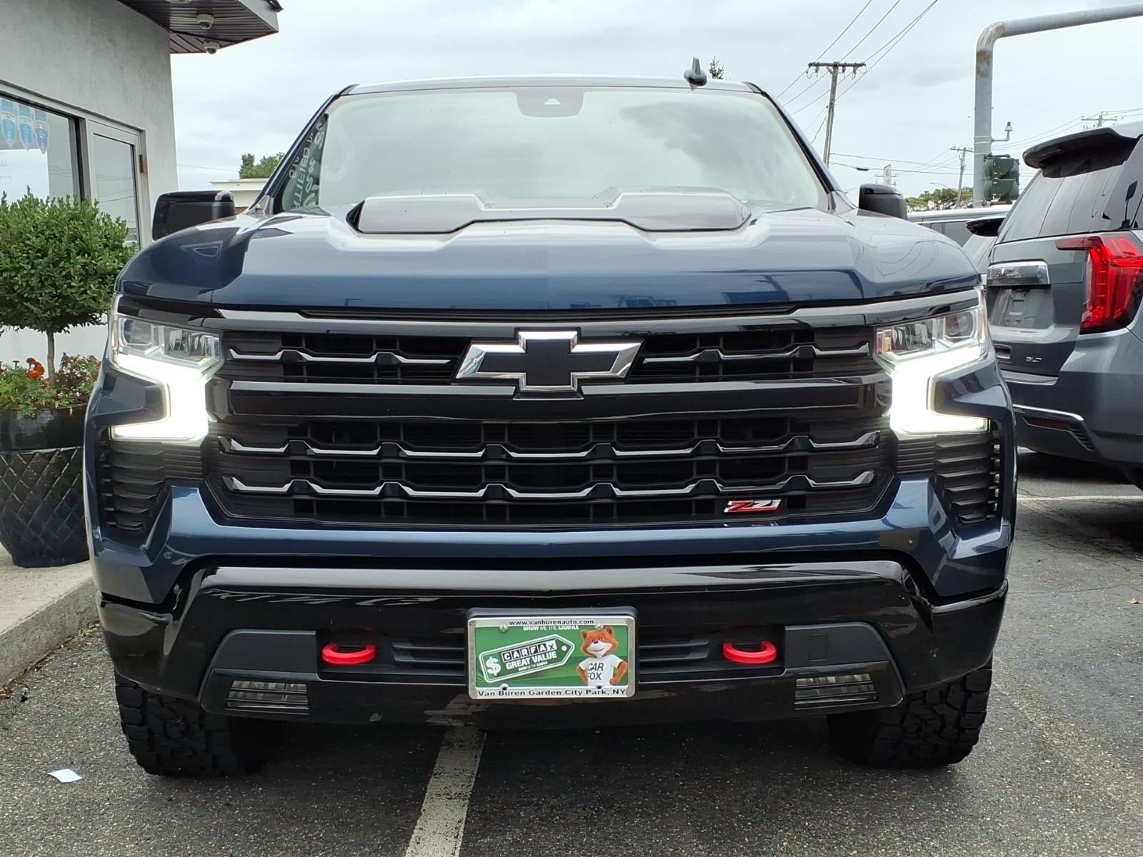 Used 2023 Chevrolet Silverado 1500 LT Trail Boss w/ Protection Package AWD/4WD image 2