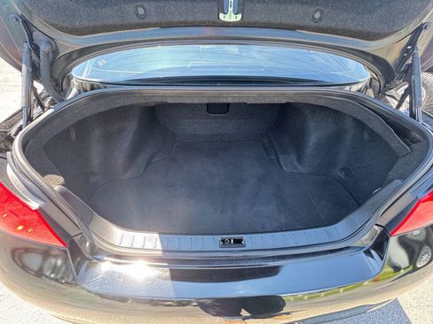 Used 2010 INFINITI G37 x Sedan AWD/4WD image 10