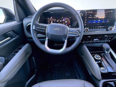 Used 2025 Chevrolet Colorado ZR2 w/ ZR2 Bison Edition image 6