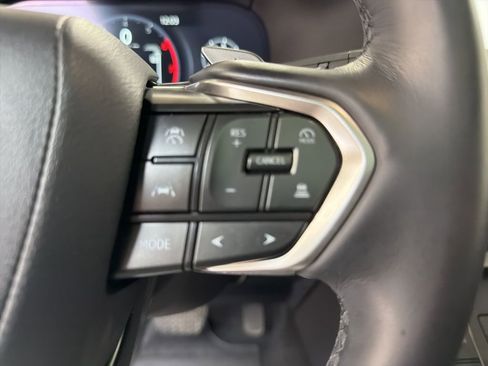 Used 2024 Lexus GX 550 w/ Accessory Package (Z1) image 22