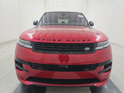 Used 2023 Land Rover Range Rover Sport SE Dynamic image 2