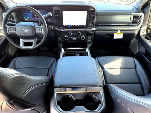 Certified 2025 Ford F250 Lariat w/ Tremor Off-Road Package image 24