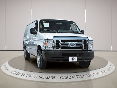 Used 2013 Ford E-150 and Econoline 150 w/ PWR Group image 4
