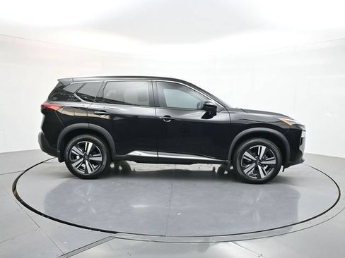 Used 2023 Nissan Rogue SL AWD/4WD image 8