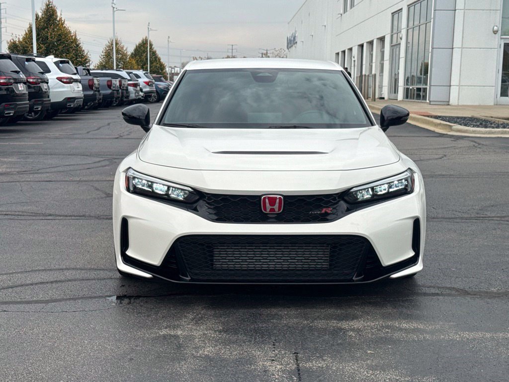 Used 2024 Honda Civic Type R image 3