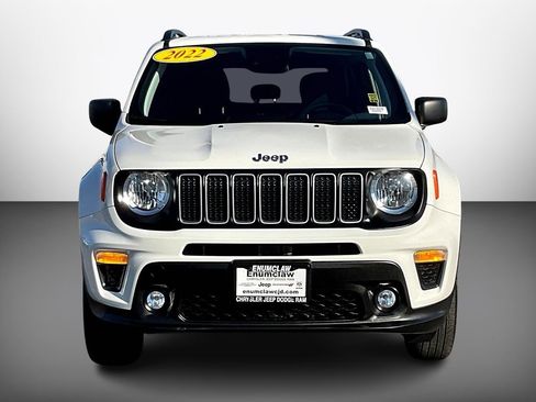 Certified 2022 Jeep Renegade Latitude image 3