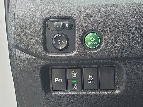 Used 2020 Honda Pilot Touring image 31