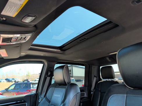Used 2019 RAM 2500 Laramie w/ Night Edition AWD/4WD image 28