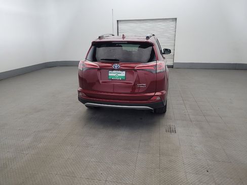 Used 2018 Toyota RAV4 Limited w/ Advanced Technology Package AWD/4WD image 7