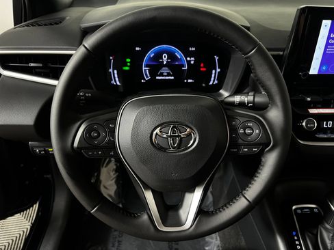 Used 2026 Toyota Corolla SE FWD image 14