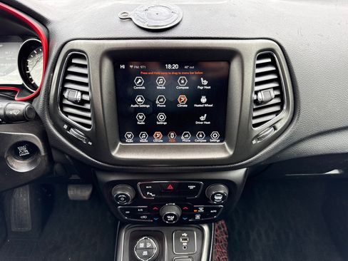 Used 2018 Jeep Compass Trailhawk w/ Safe & Security Group image 25