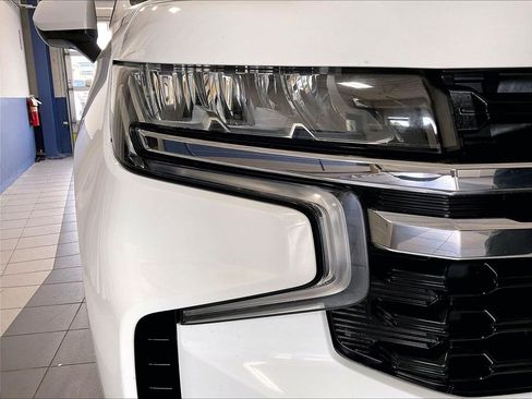 Used 2023 Chevrolet Tahoe LS AWD/4WD image 32