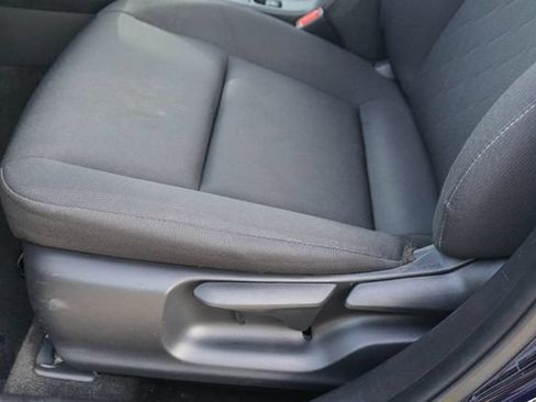 Used 2024 Toyota Corolla LE FWD image 12