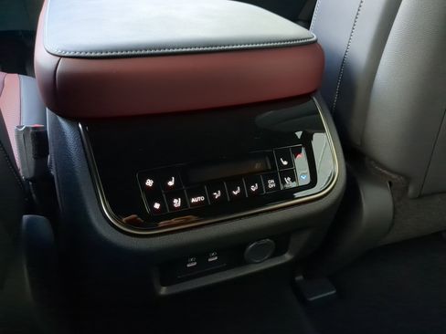 New 2026 INFINITI QX80 Autograph image 15