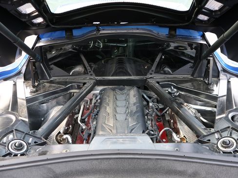 Used 2023 Chevrolet Corvette Stingray Premium Cpe w/ Z51 Performance Package RWD image 29