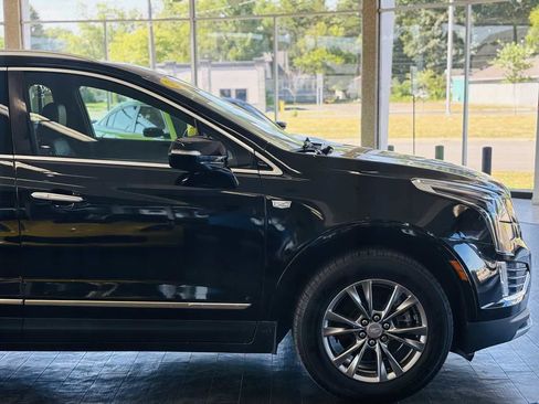 Used 2021 Cadillac XT5 Premium Luxury FWD image 5