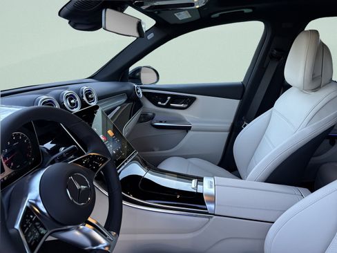 Certified 2026 Mercedes-Benz GLC 300 image 27