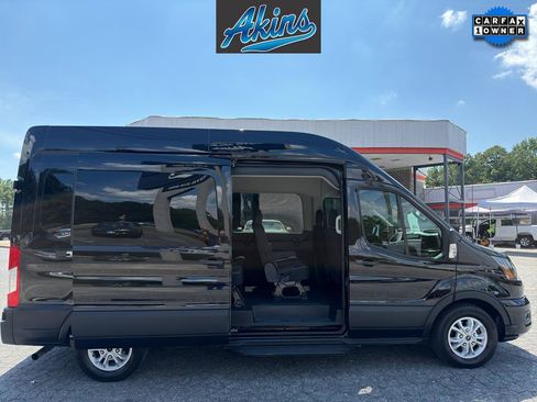 Used 2024 Ford Transit 350 XLT RWD image 13