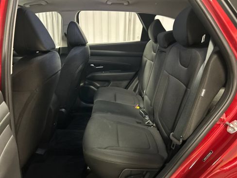 Used 2025 Hyundai Tucson SE AWD/4WD image 21