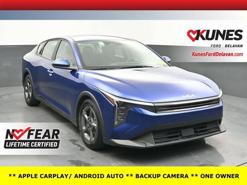 Used 2025 Kia K4 FWD image 1