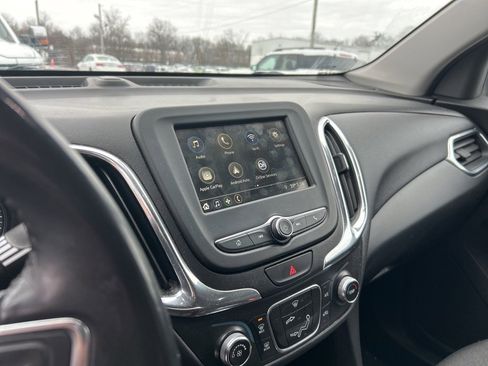 Used 2019 Chevrolet Equinox LT image 11