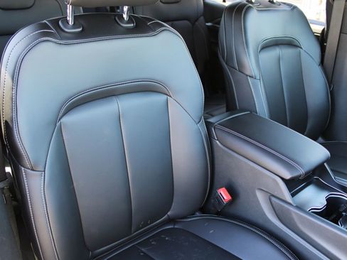 New 2026 Jeep Grand Cherokee L Limited image 16