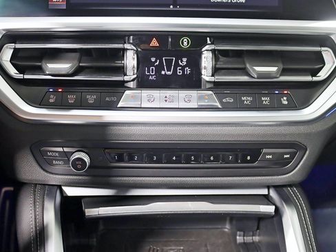 Used 2021 BMW 440i xDrive Coupe w/ Premium Package image 28