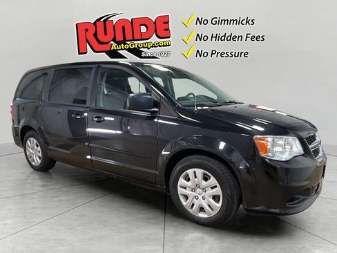 Used 2017 Dodge Grand Caravan SE w/ Power Window Group FWD image 1